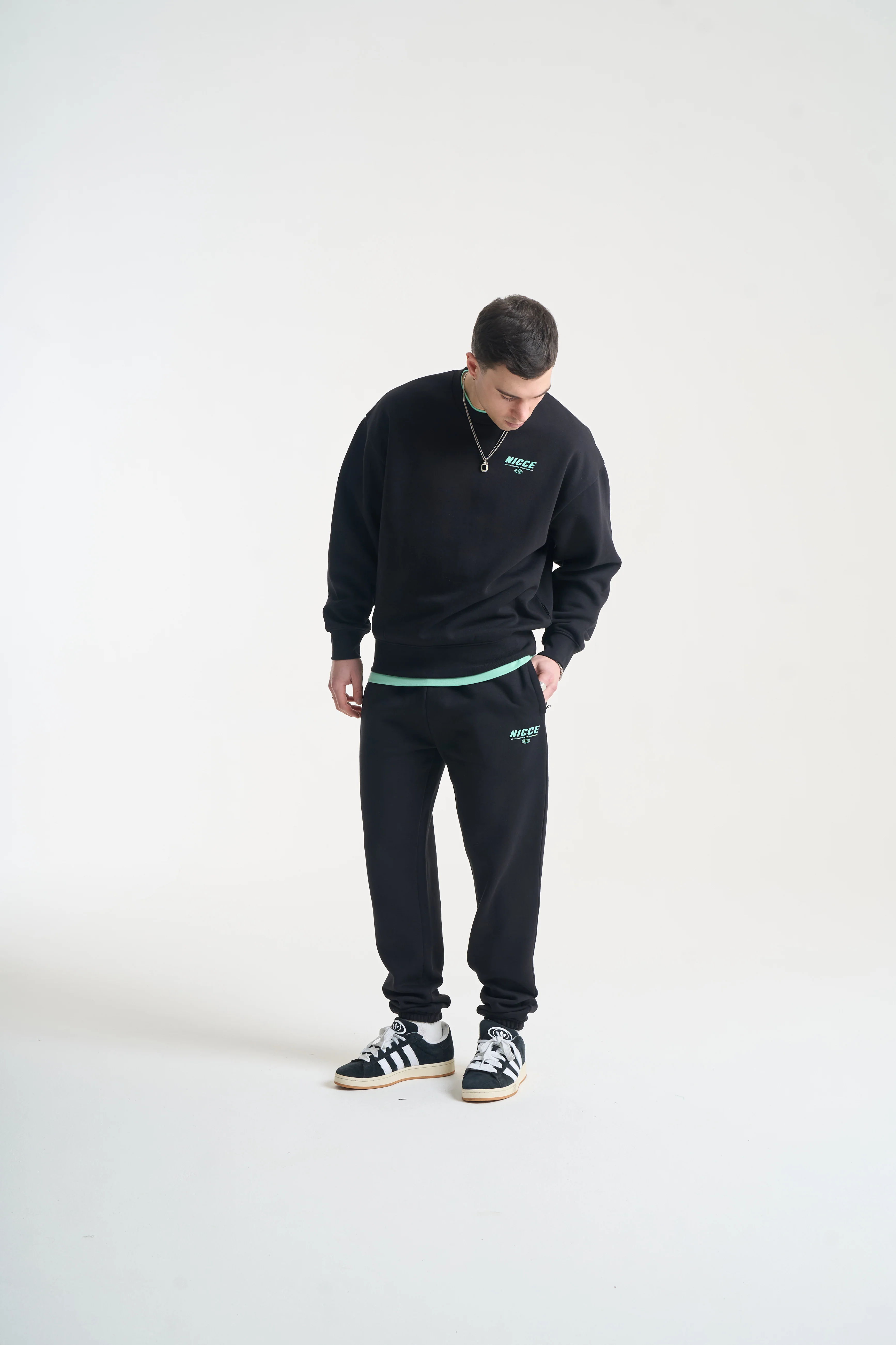 NICCE Mens Comet Joggers | Black - Image 4