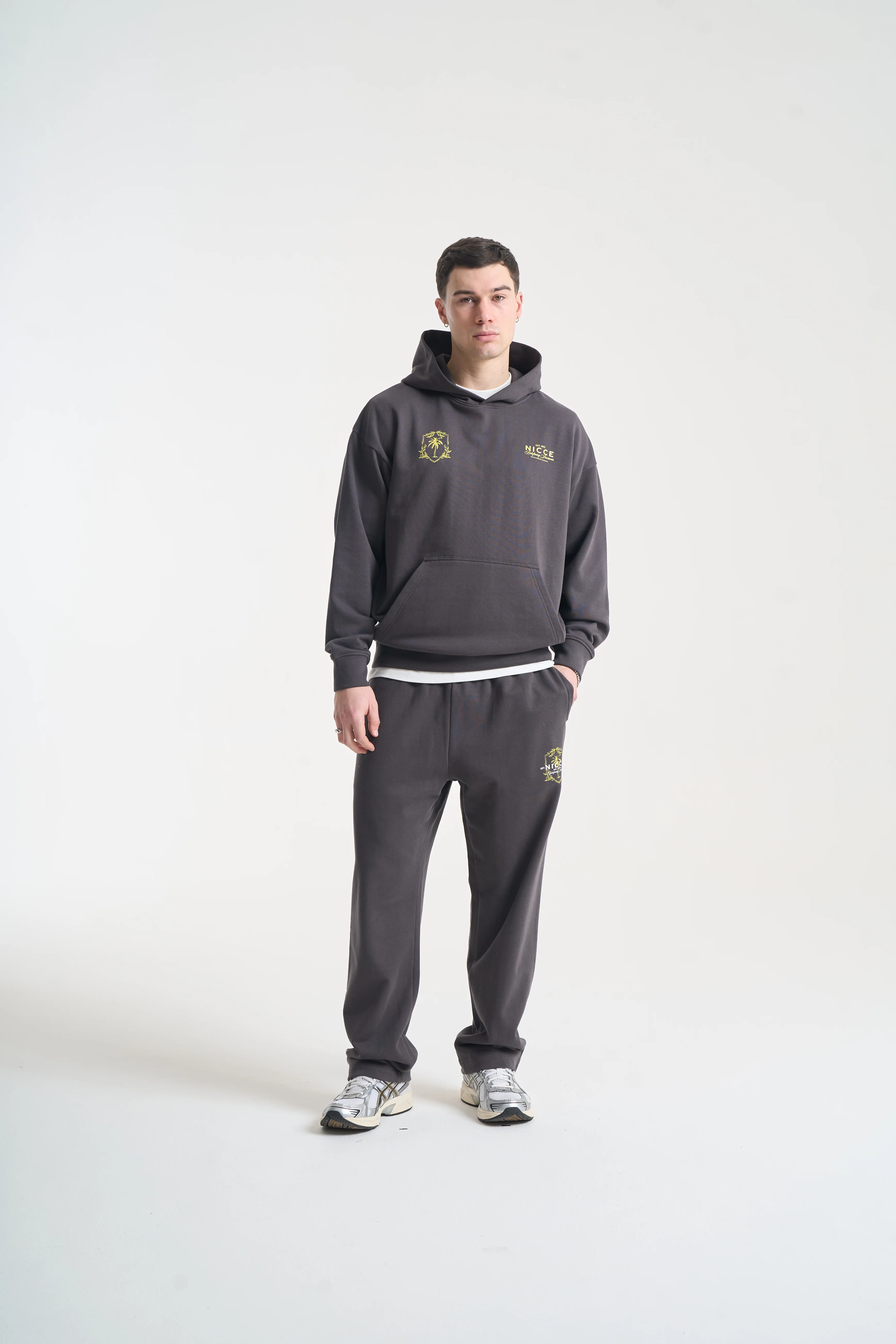 NICCE Mens Cresta Hoodie | Coal - Image 7