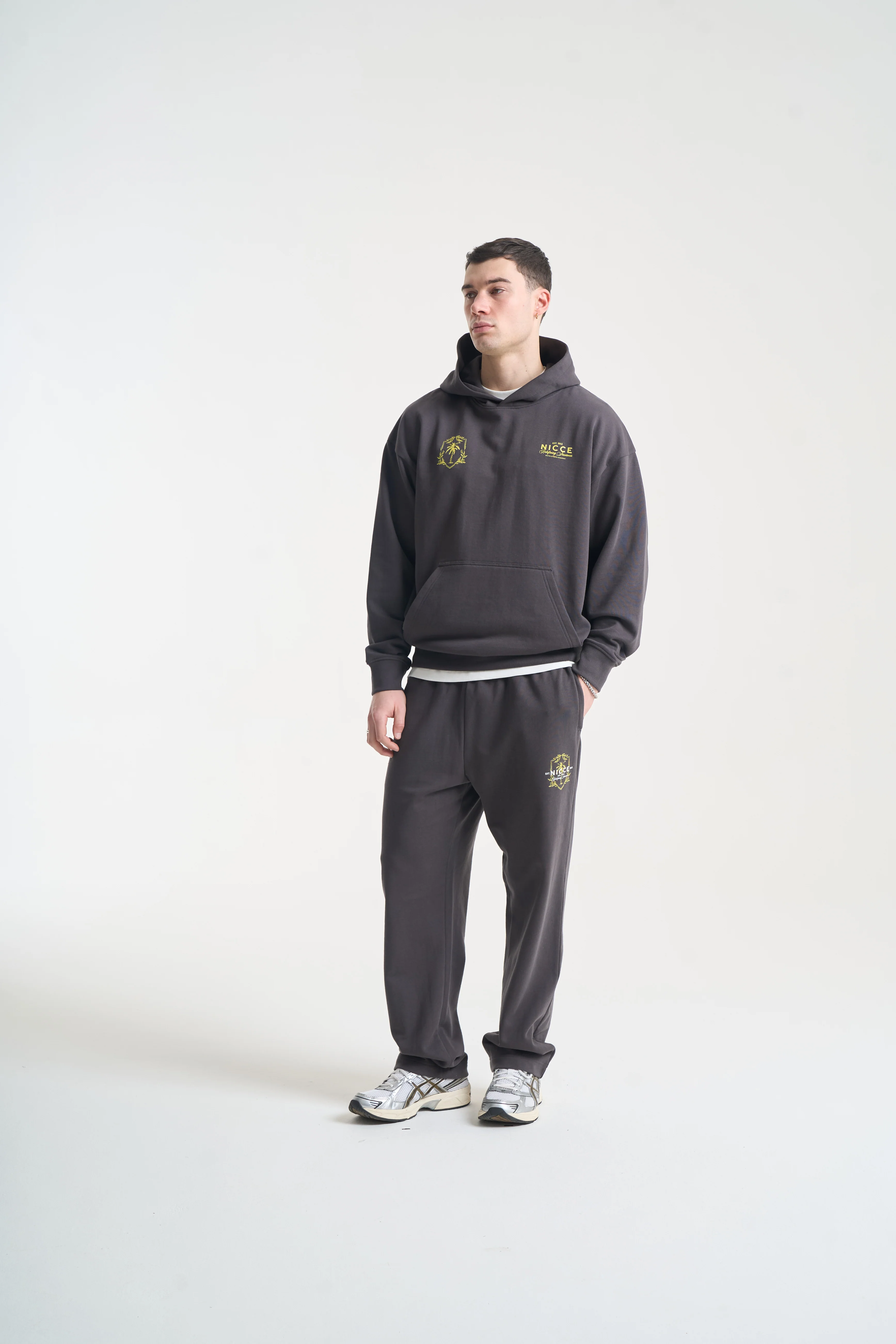 NICCE Mens Cresta Hoodie | Coal - Image 8