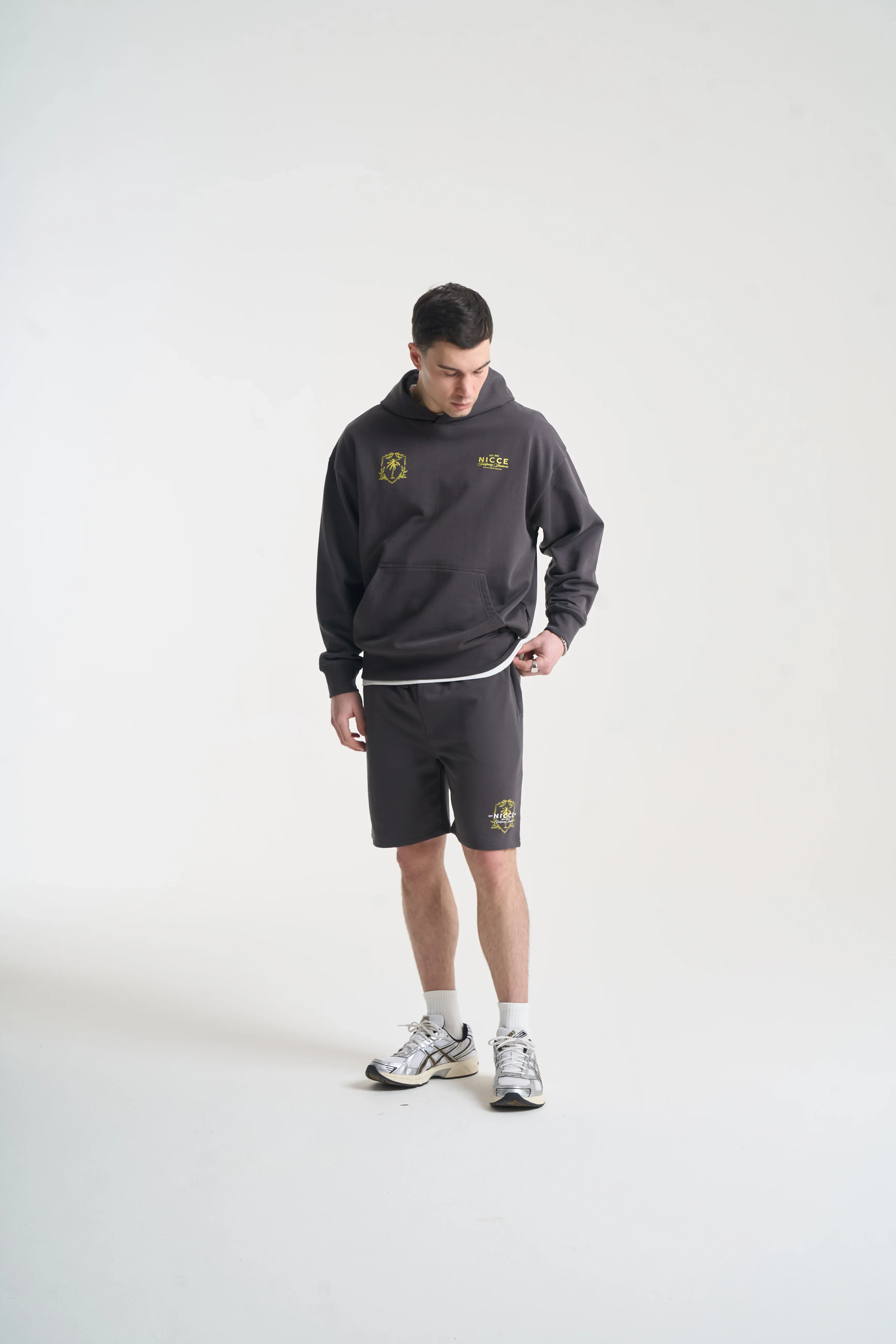 NICCE Mens Cresta Hoodie & Shorts Set | Coal - Image 3