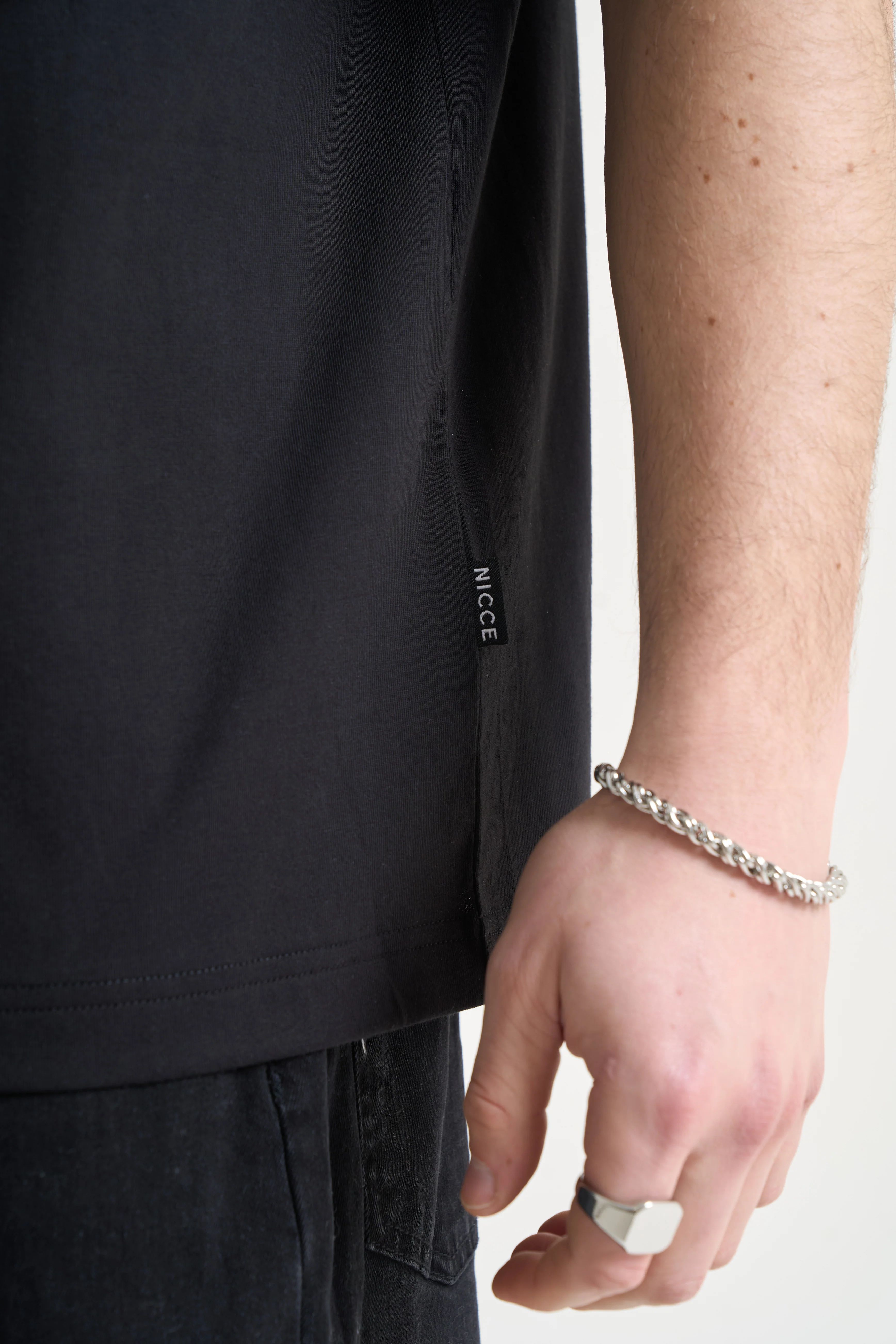 NICCE Mens Cresta T-Shirt | Black - Image 15