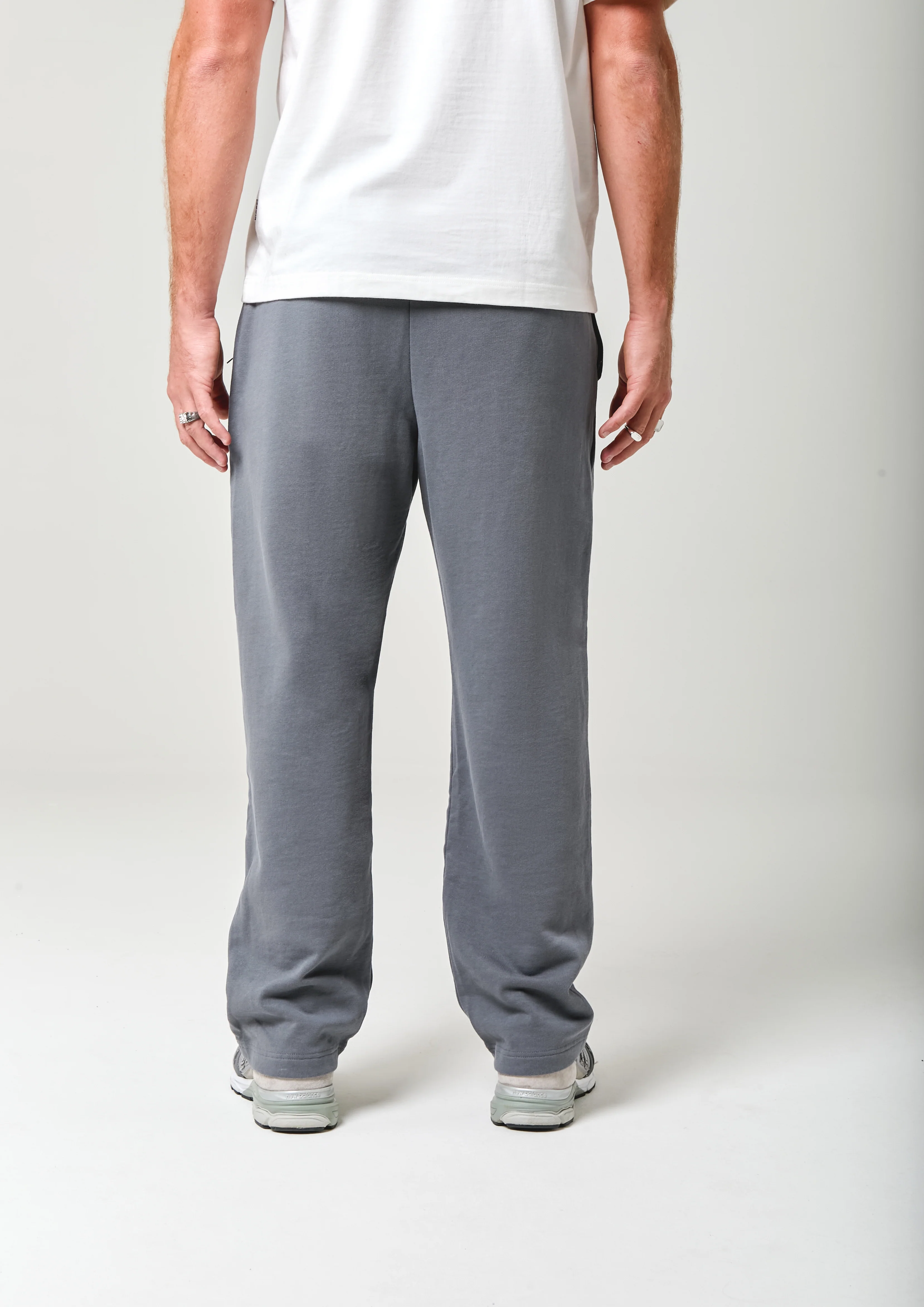 NICCE Mens Elevate Open Hem Joggers | Graphite - Image 4