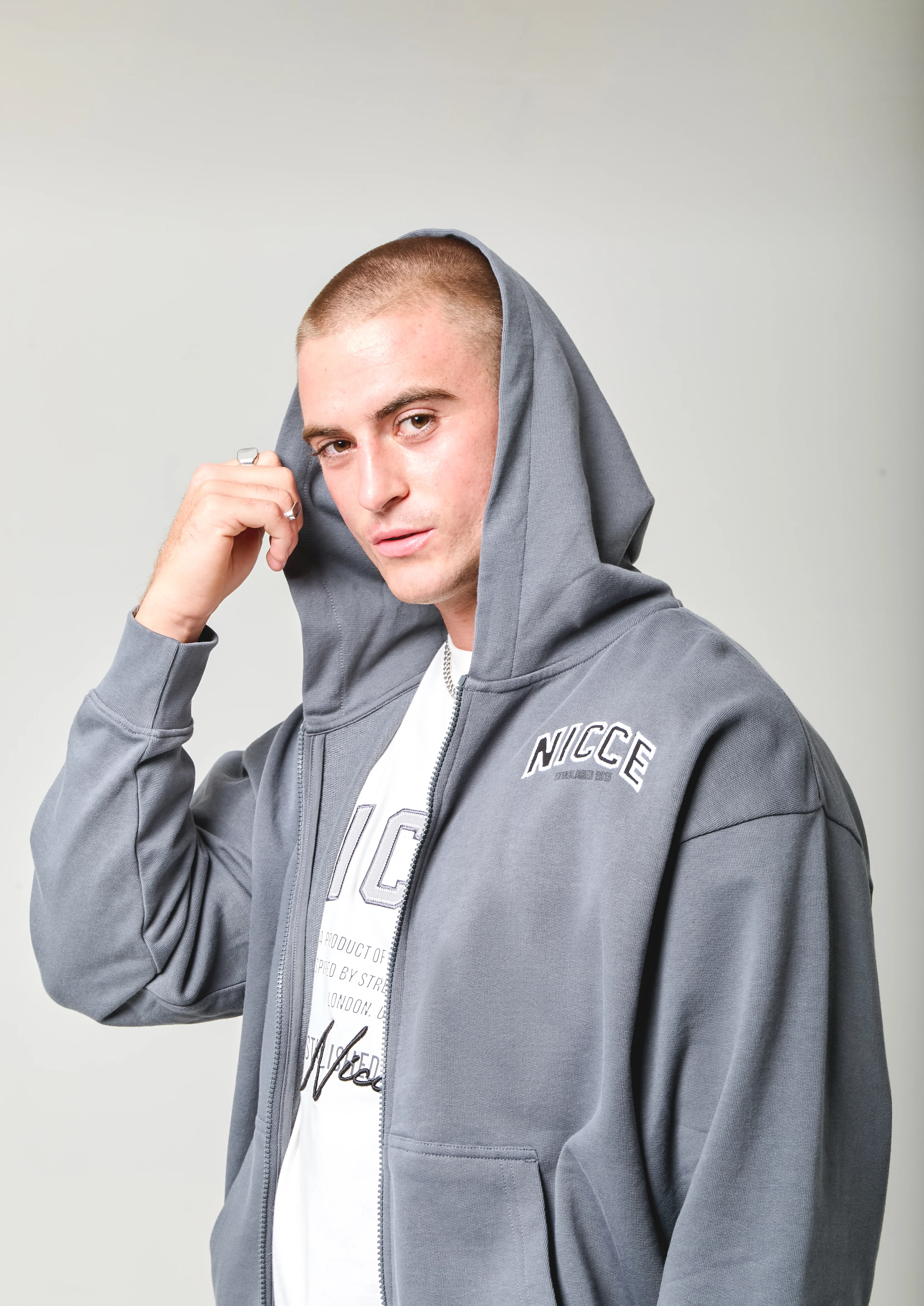 NICCE Mens Elevate Zip Thru Hoodie | Graphite - Image 4