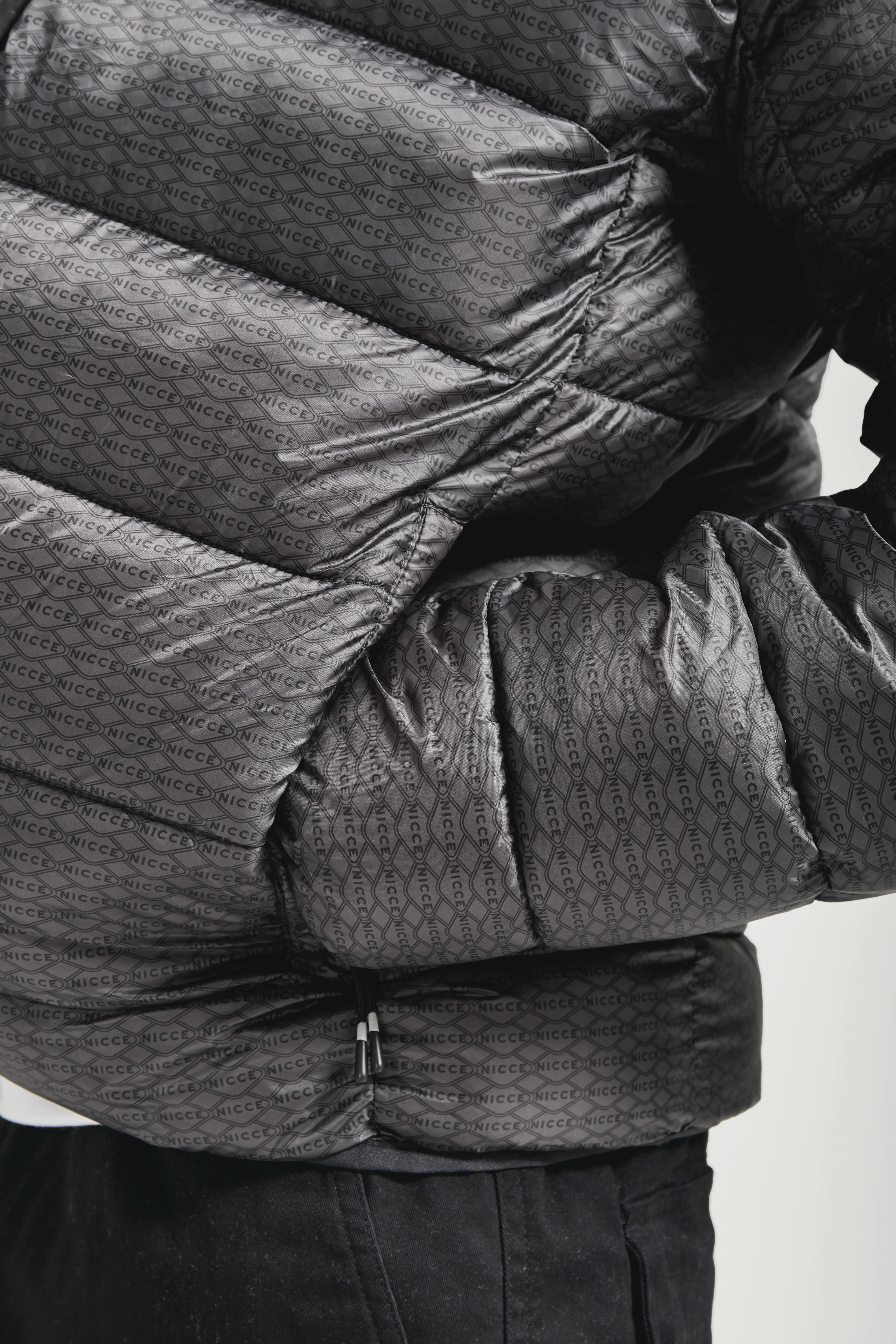 NICCE Mens Repeater Jacket | Black/Coal - Image 7