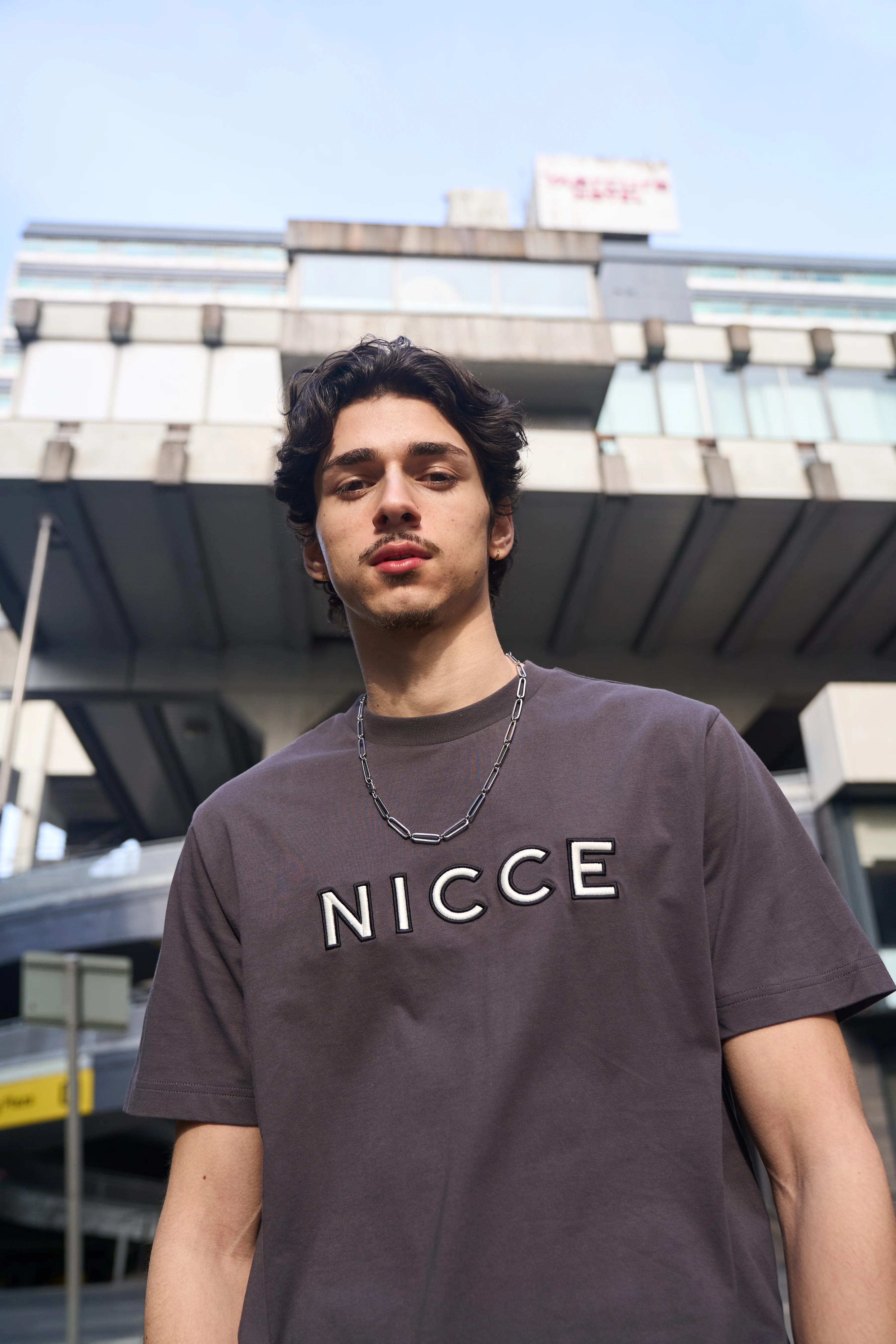 NICCE Mens Mercury Outline T-Shirt | Coal