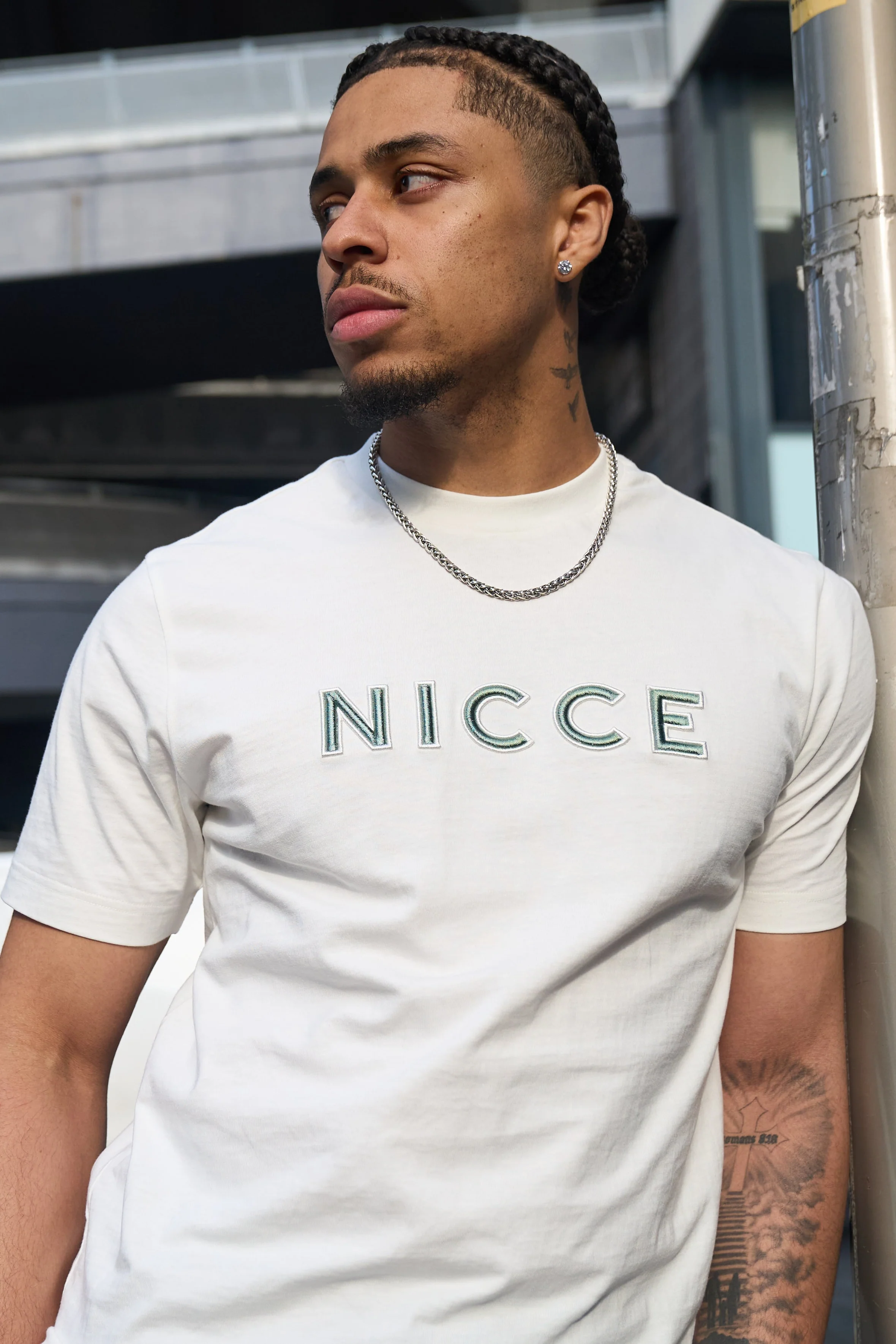NICCE Mens Mercury Outline T-Shirt | Off White