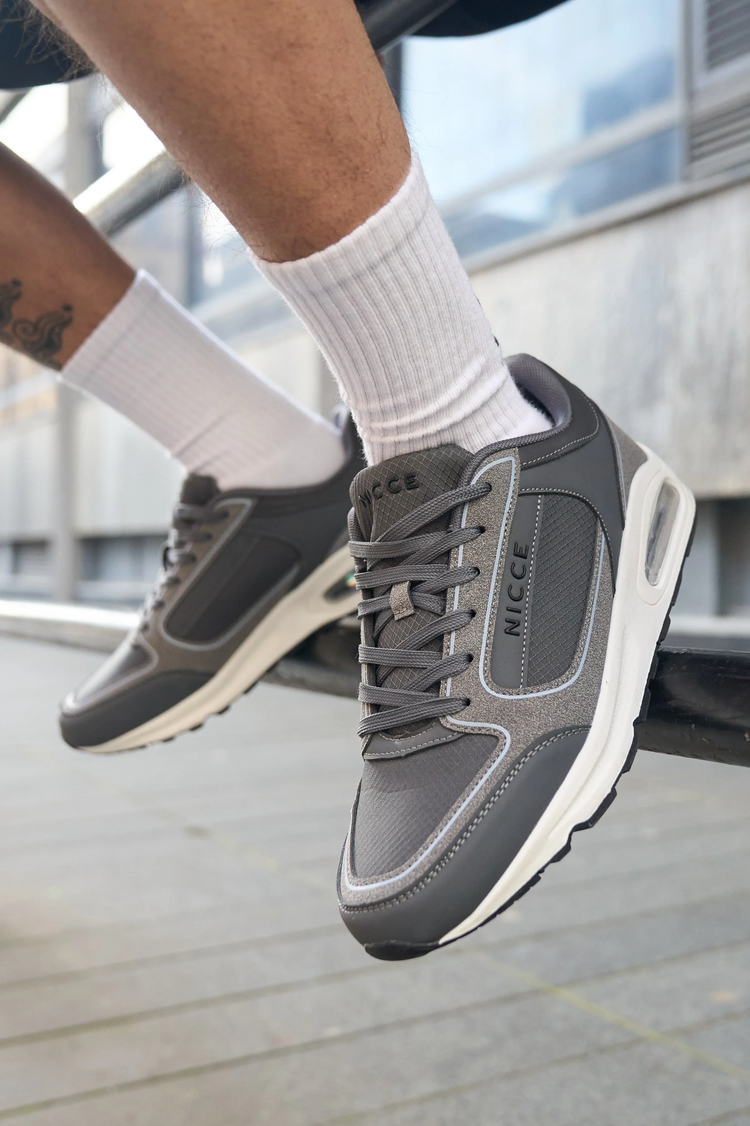 NICCE Mens Elossi Trainers | Coal - Image 3