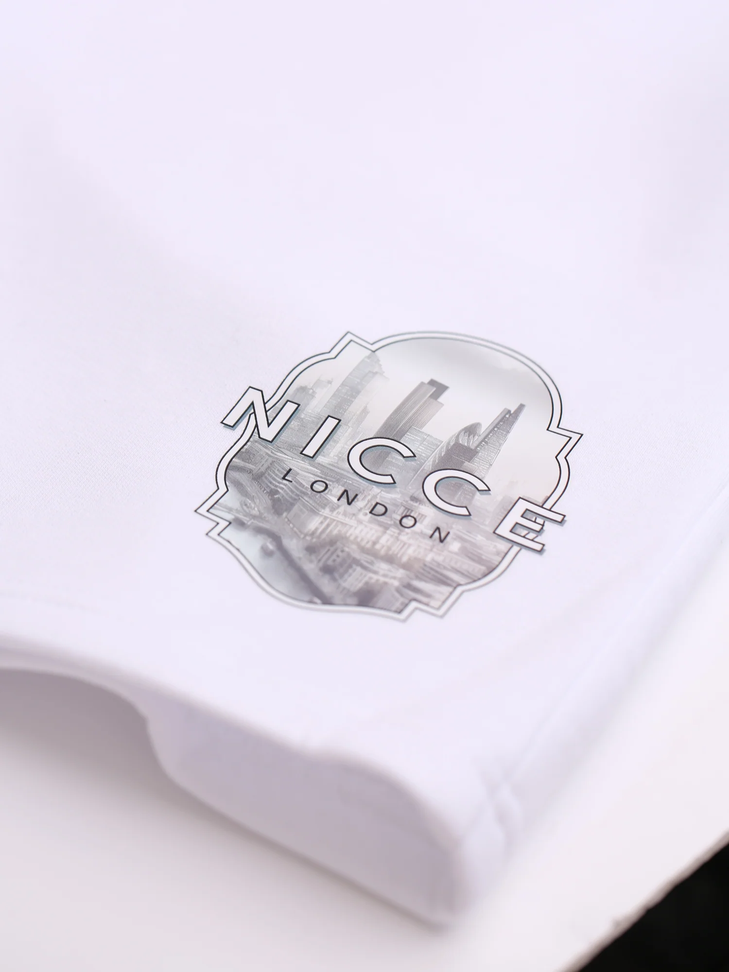 NICCE Mens Vista Shorts | White - Image 5